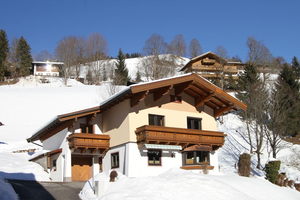 Haus Schwaighofer Apartment Saalbach-Hinterglemm Exterior photo